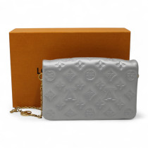 Louis Vuitton Coussin Pelle Argento