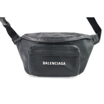 Balenciaga Marsupio Pelle Nera