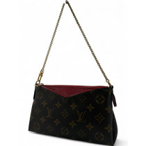 Pochette pallas