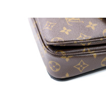 Louis Vuitton Metis Monogram