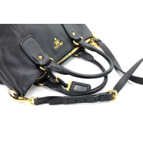 Prada Shopping Pelle Nera