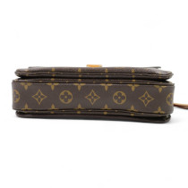 Louis Vuitton Metis Monogram