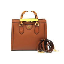 Gucci Diana Small cuoio