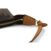 Louis Vuitton Pochette Accessoires Monogram