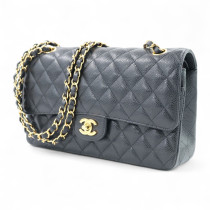 Chanel 11.12 Pelle Caviar Nera