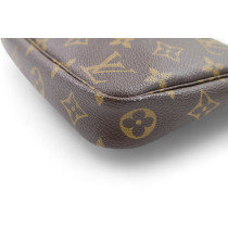 Louis Vuitton Pochette Accessoires Monogram