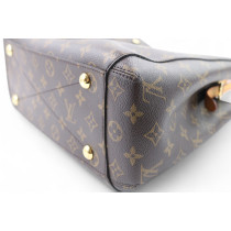 Louis Vuitton Montaigne MM Monogram