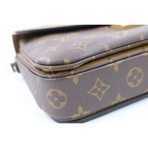Louis Vuitton Metis Reverse Monogram