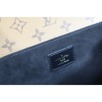 Louis Vuitton Metis Reverse Monogram