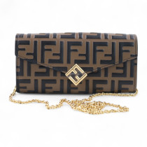 Fendi Continental Chain Pelle di Vitello Marrone