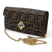 Fendi Continental Chain Pelle di Vitello Marrone
