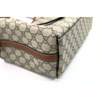Gucci Shopping Emblem Medium GG Supreme Beige