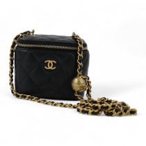 Chanel Vanity Case Mini Pelle Nera