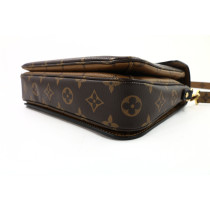 Louis Vuitton Metis Reverse Monogram
