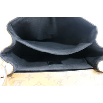 Louis Vuitton Metis Reverse Monogram