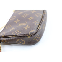 Louis Vuitton Pochette Accessoires Monogram