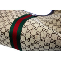 Gucci Giglio