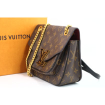 Louis Vuitton Passy Monogram Marrone