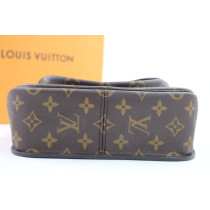 Louis Vuitton Passy Monogram Marrone