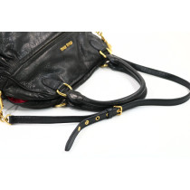 Miu Miu Shopping Pelle Nera
