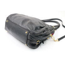 Miu Miu Shopping Pelle Nera