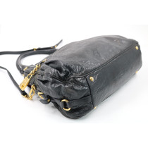 Miu Miu Shopping Pelle Nera