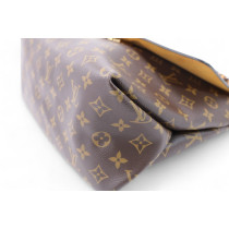 Louis Vuitton Beaubourg MM Monogram