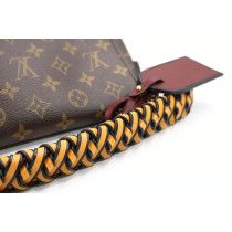 Louis Vuitton Beaubourg MM Monogram