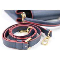 Louis Vuitton Capucines Pelle Blu