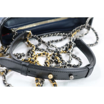 Chanel Gabrielle Pelle Blu e Nera