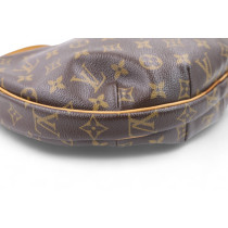 Louis Vuitton Croissant PM Monogram