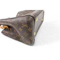 Louis Vuitton Montaigne MM Monogram