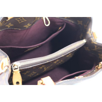 Louis Vuitton Montaigne MM Monogram