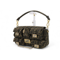 Fendi Baguette Multipochette Zucca Marrone