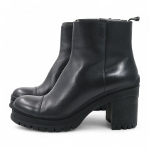 Prada Stivaletto Pelle Nera