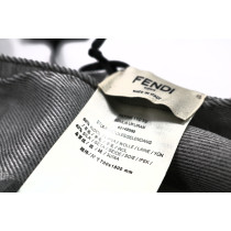 Fendi Sciarpa Lana e Seta Grigia