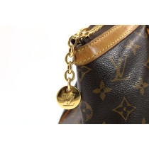Louis Vuitton Tivoli Monogram