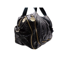 Stella McCartney  Wallace Nera