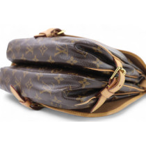 Louis Vuitton Saumur 30 Monogram