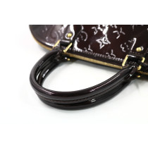 Louis Vuitton Alma Vernis Bourgundy
