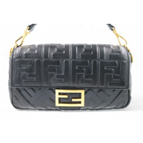 Fendi Baguette Pelle Nera