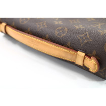 Louis Vuitton Metis Monogram