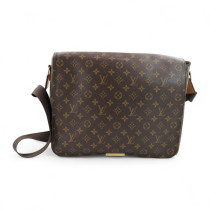 Louis Vuitton Messenger Monogram