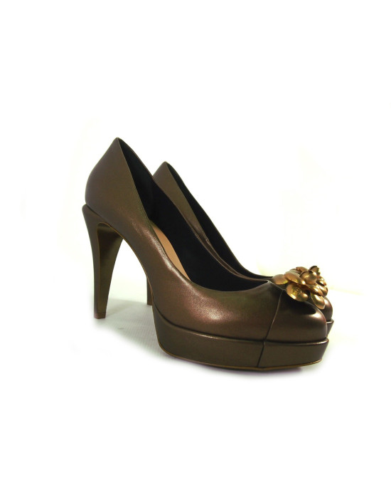 Chanel DecolletÃ© Dorate